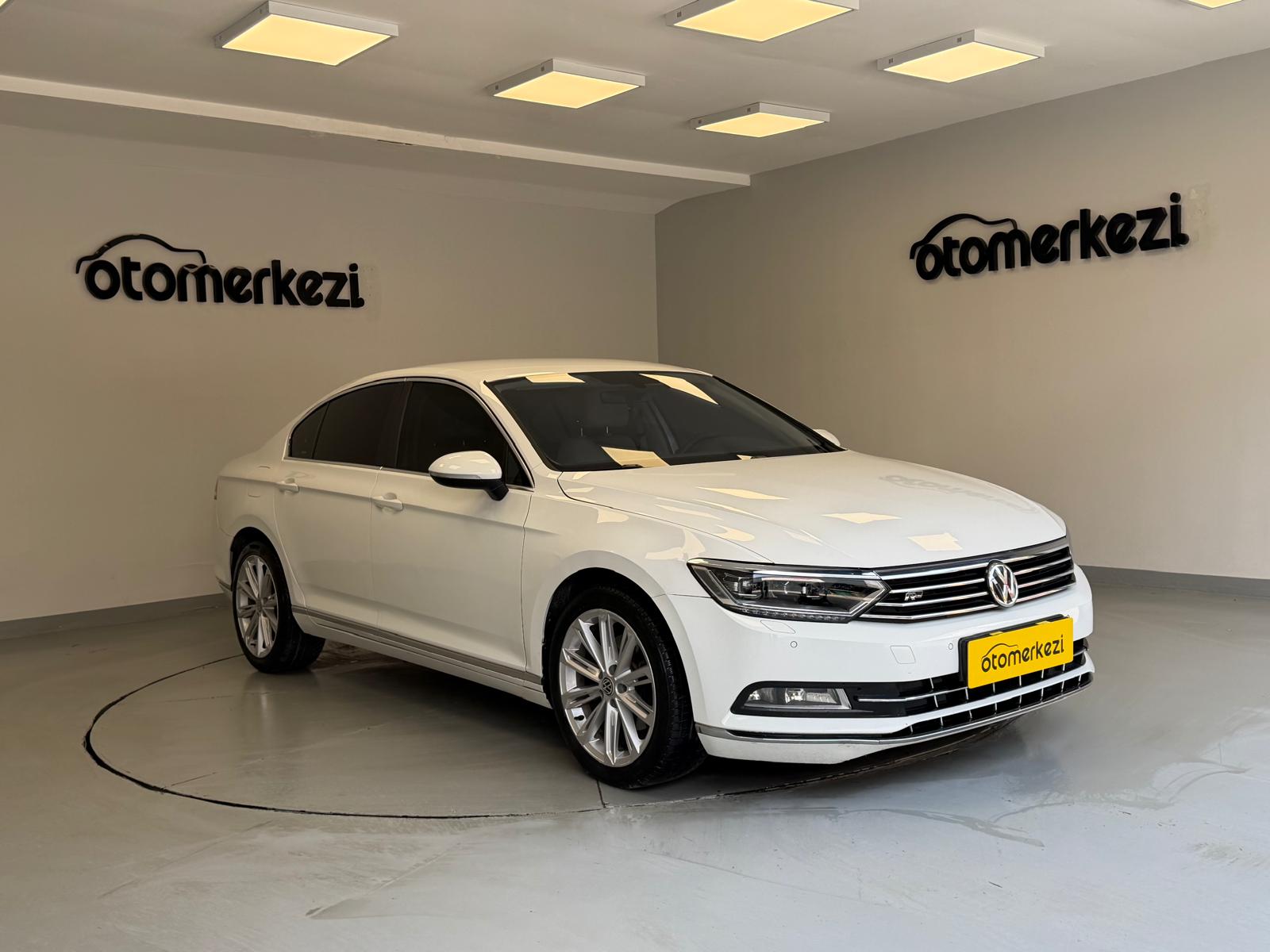 VOLKSWAGEN PASSAT 2